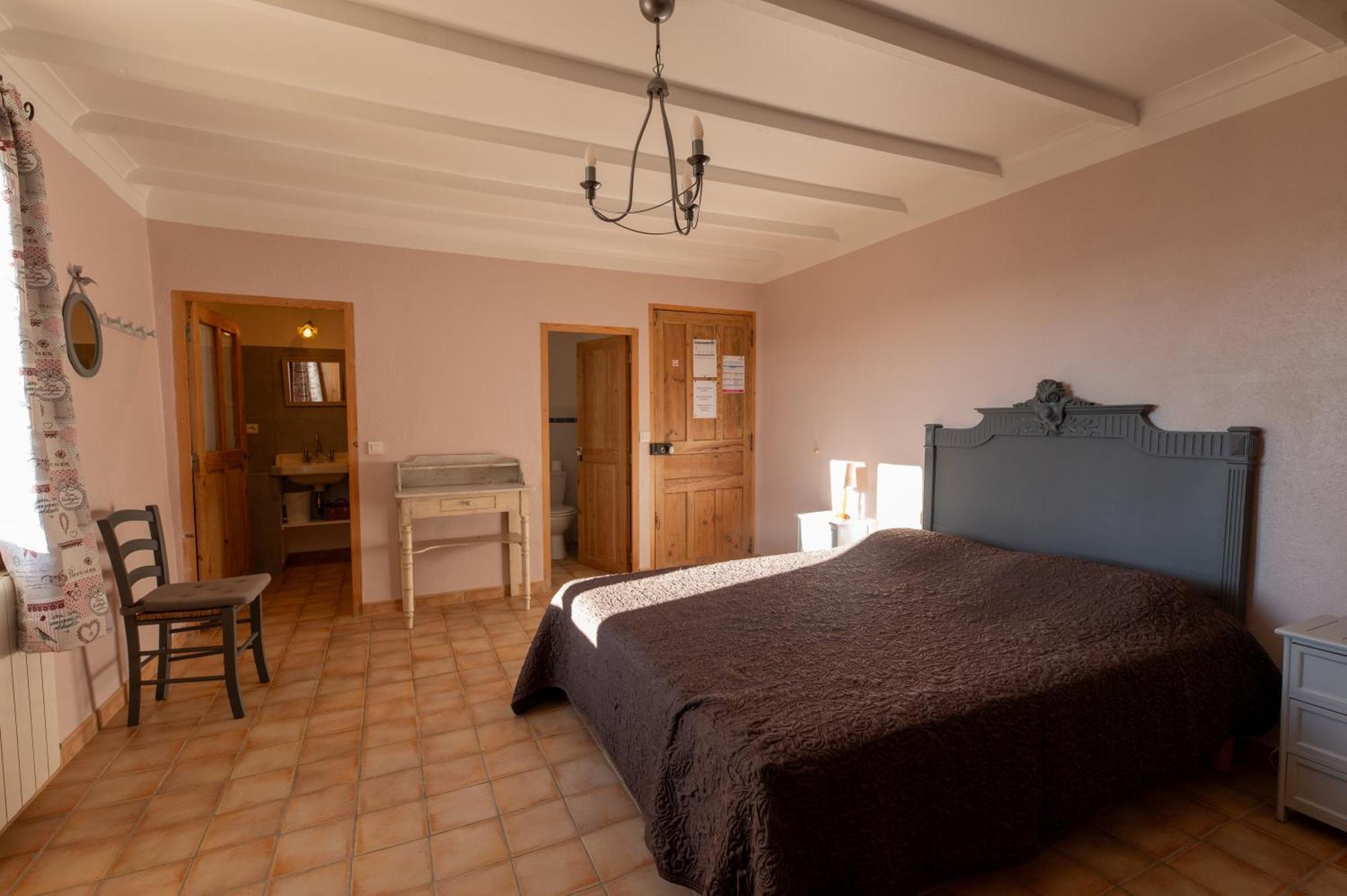 Hotel la clape Vinon-sur-Verdon Exterior foto